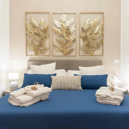 Regina Damarete Ortigia Boutique Apartment Syracuse Esterno foto